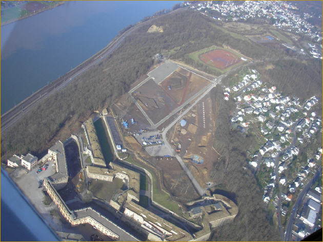l009.jpg