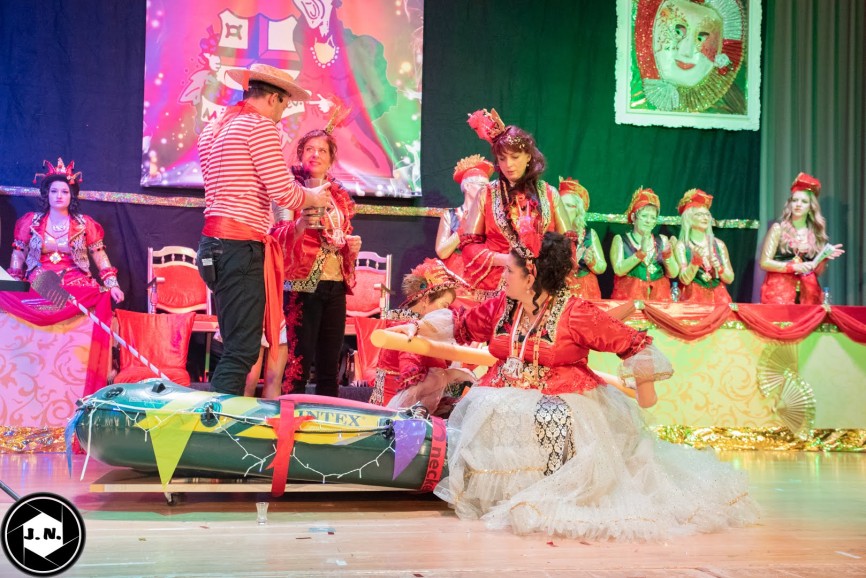 1819 SitzungTeil 2 (97).jpg